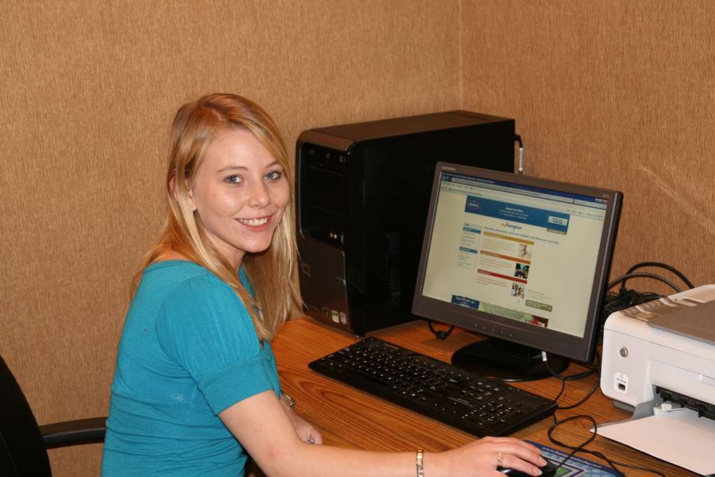 Hampton Inn Salina Facilities photo